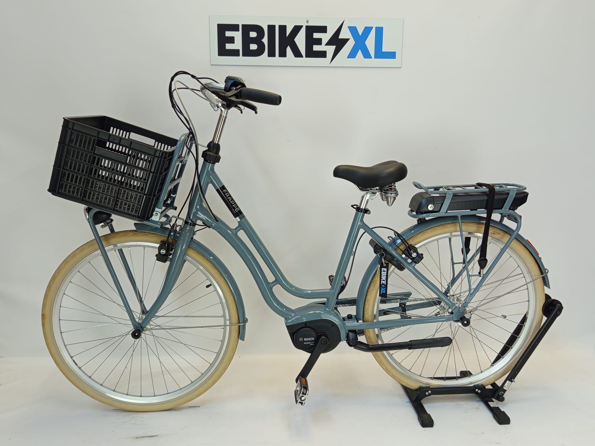 NIEUW! Frappé e-City Comfort Bosch Active Line Plus Middenmotor Stormy Sea Transportfiets S