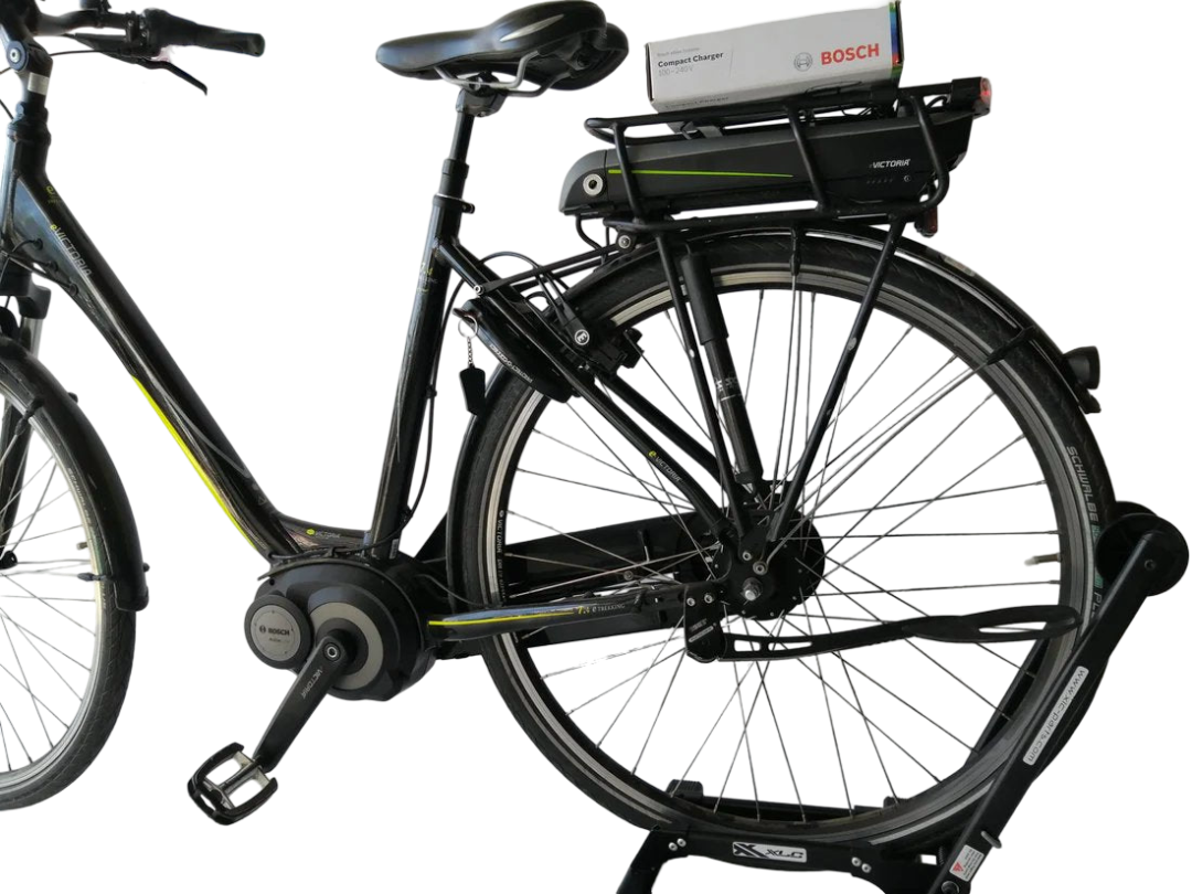 Victoria E-Trekking 7.4 Bosch Act Line Middenmotor Lage instap Zwart 51cm